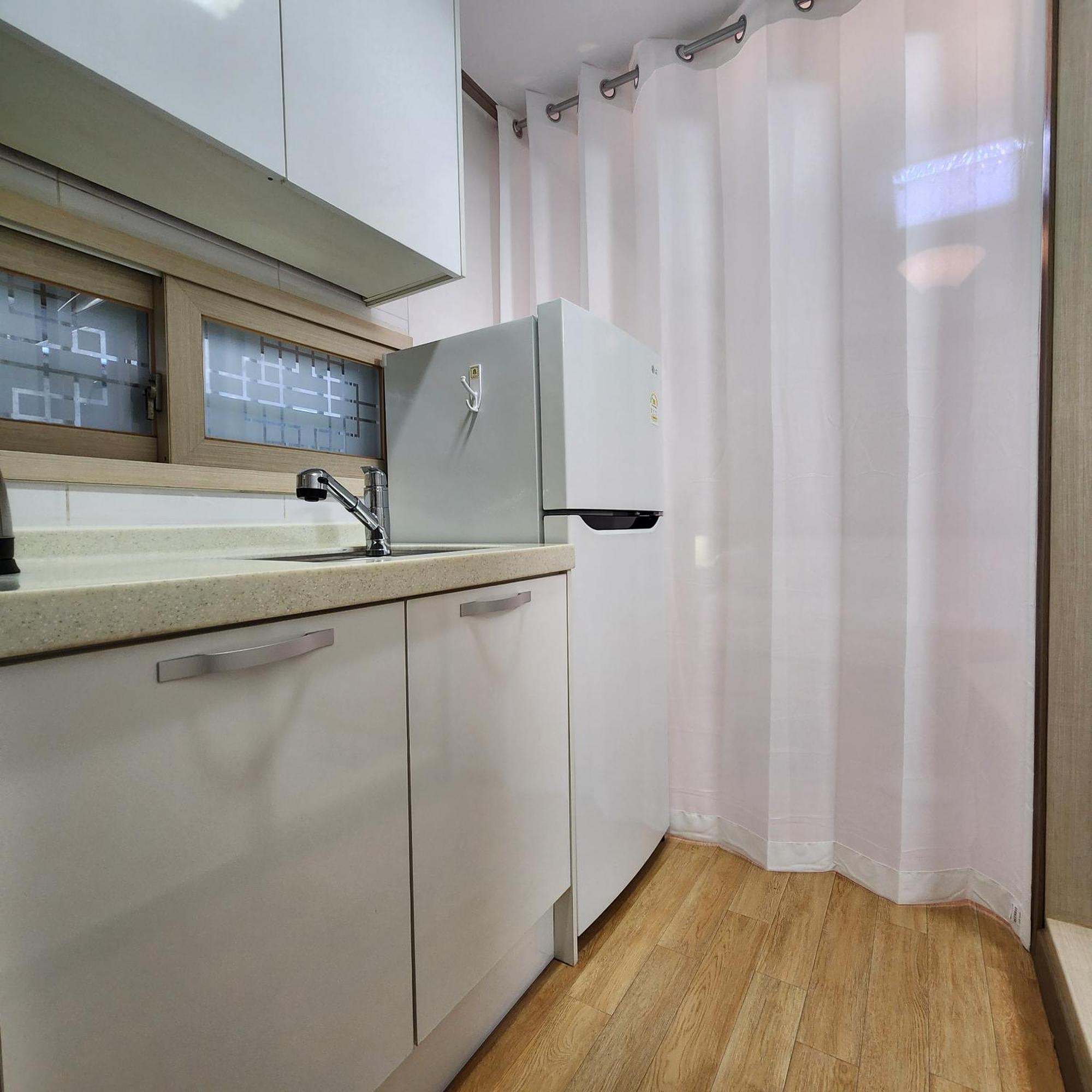 Căn hộ #hapjeong #hongdae #full Option #one *